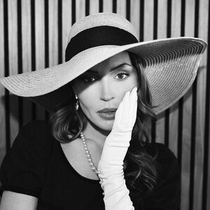 Elegant Wide-Brimmed Hat